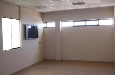 ALQUILER DE OFICINA EMPRESARIAL EN AV. LUIS GONZÁLES